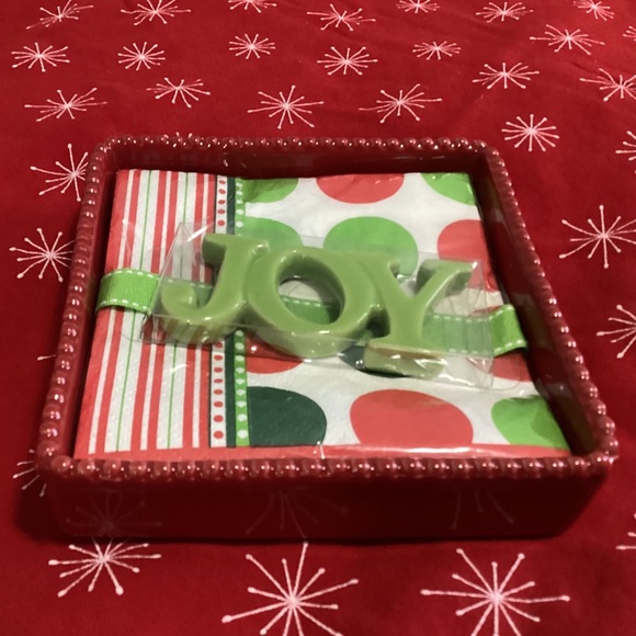 New Holiday Ceramic Napkin Holder with Napkins & Napkin Weight - Picture 2 of 4